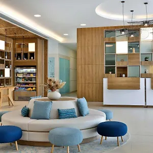 Hotel Element Airport